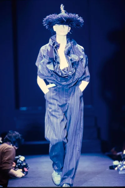Look 15